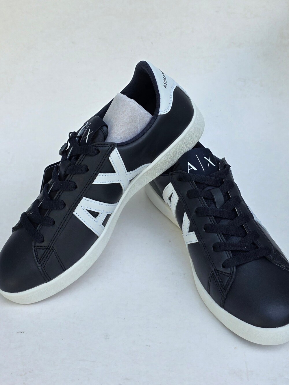 US 7 Armani Exchange A|X XUX016 XCC71 Men's Sneakers Navy White Leather NWT